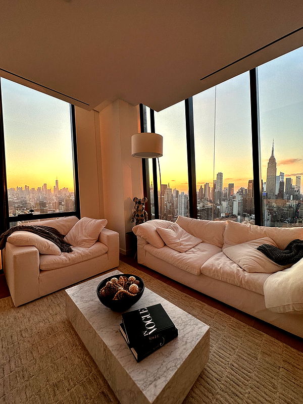 emilyelizabbeth image ~ Altpins