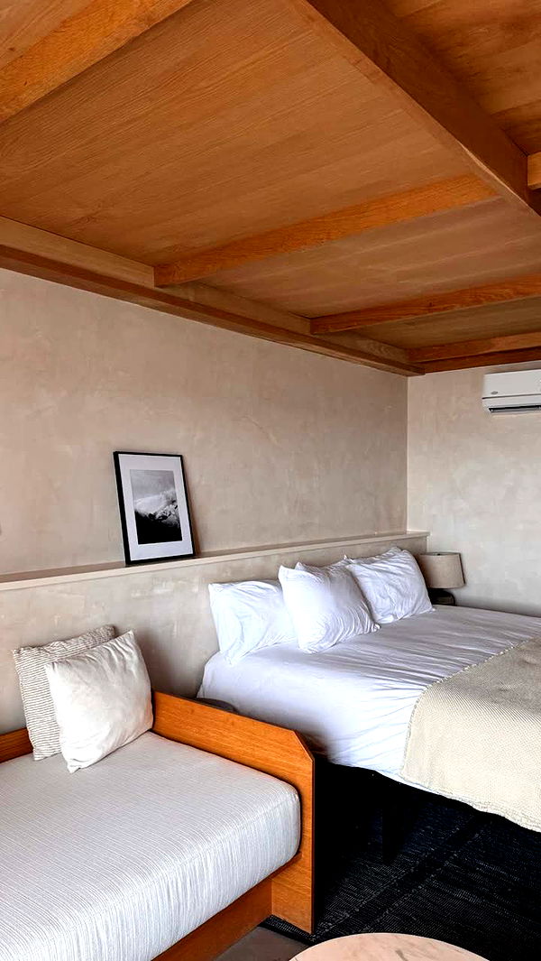 emilyelizabbeth image ~ Altpins