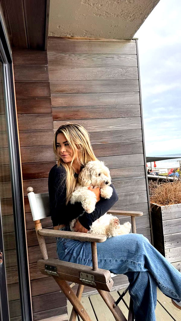 emilyelizabbeth image ~ Altpins