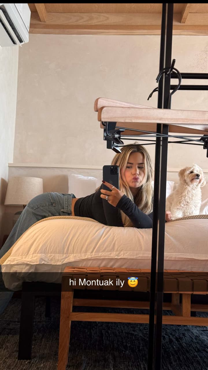 emilyelizabbeth snapchat image archive image