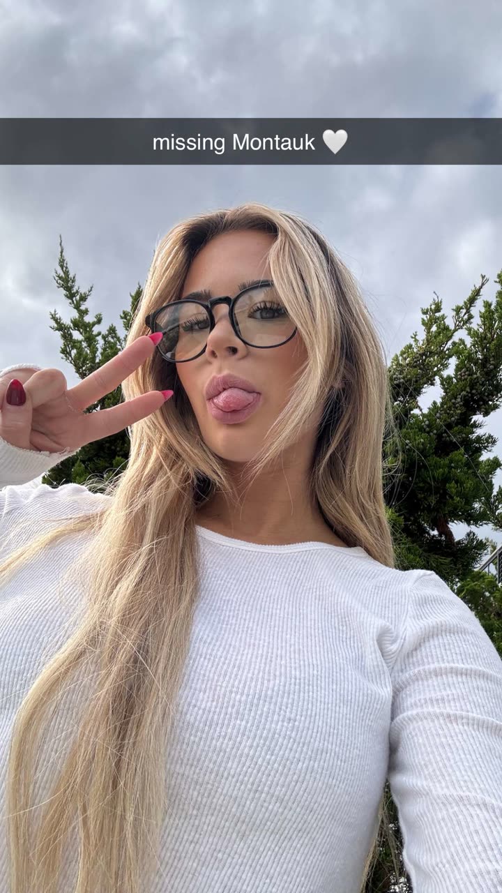 emilyelizabbeth snapchat image archive image