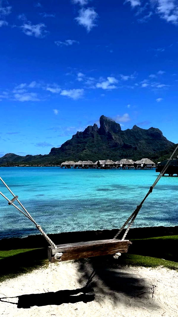 emilyelizabbeth image ~ Altpins