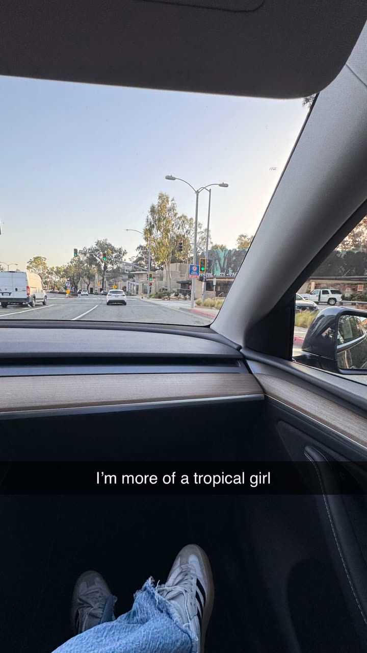 emilyelizabbeth snapchat image archive image