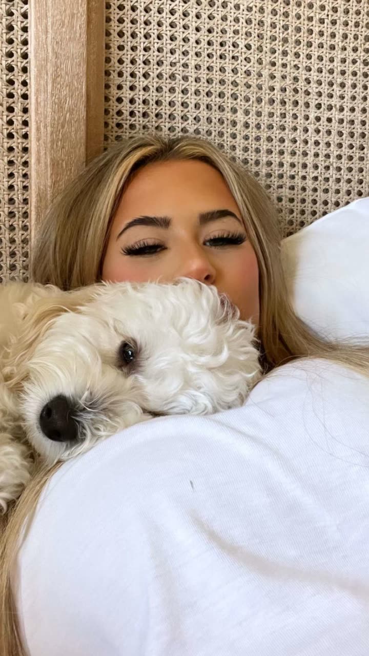 emilyelizabbeth snapchat image archive image