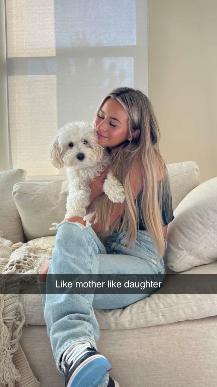 emilyelizabbeth snapchat image archive image