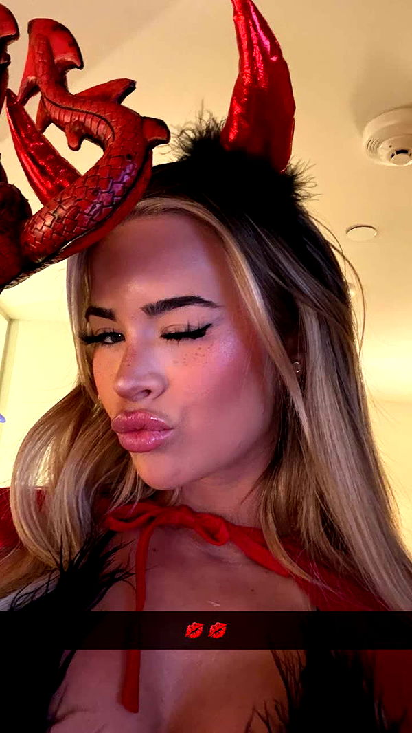 emilyelizabbeth image ~ Altpins