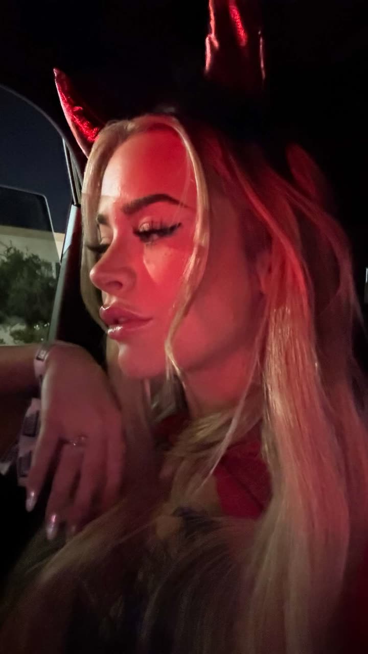 emilyelizabbeth snapchat image archive image