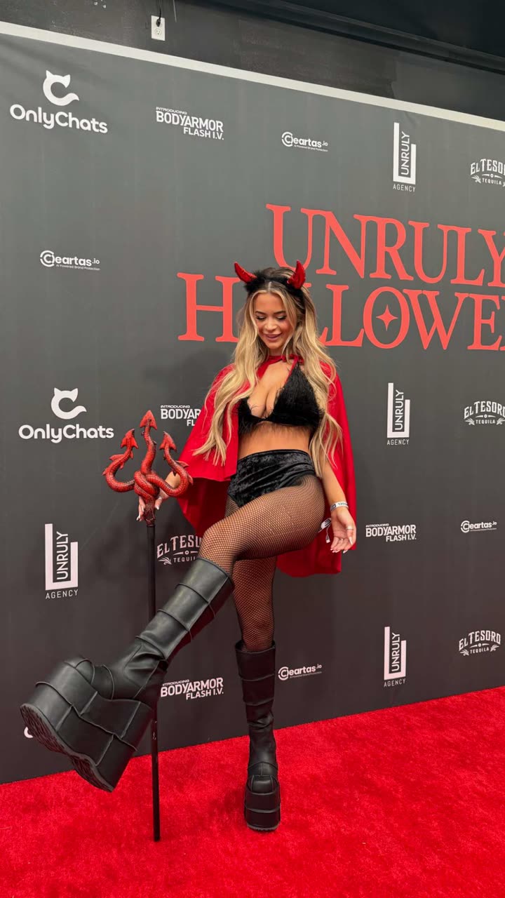 emilyelizabbeth snapchat image archive image