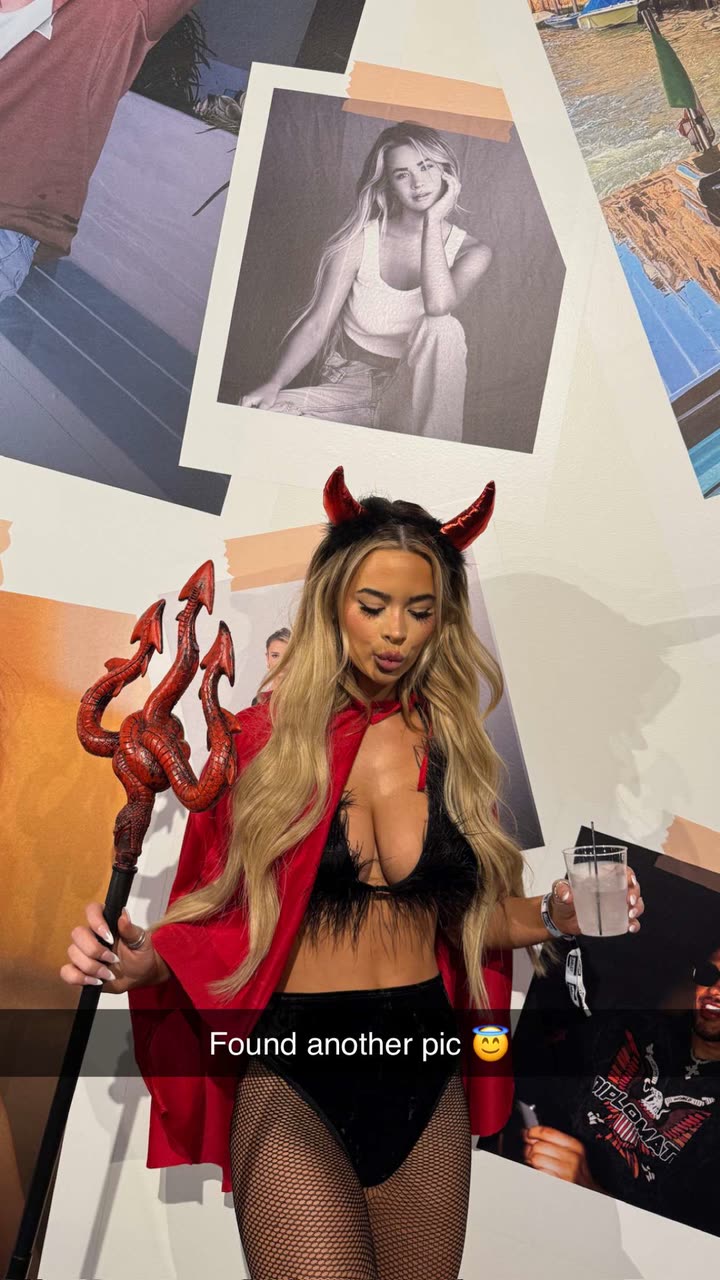 emilyelizabbeth snapchat image archive image