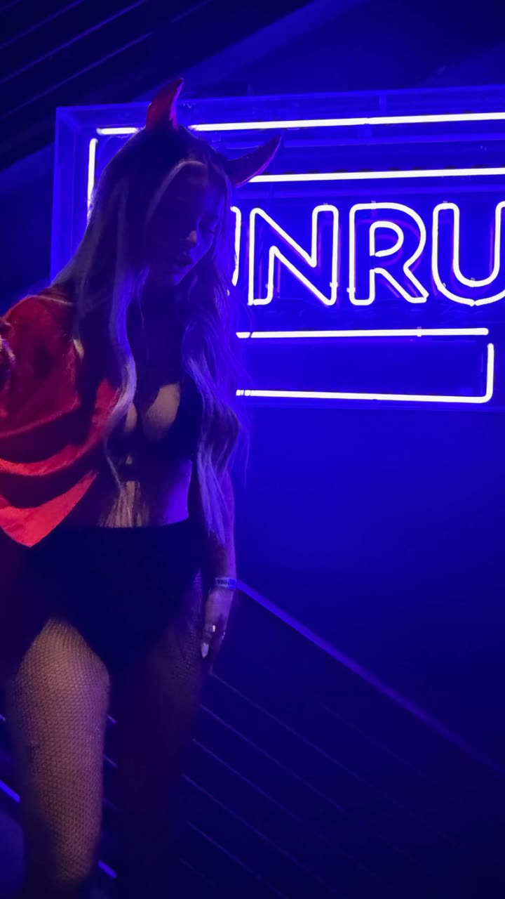 emilyelizabbeth snapchat image archive image