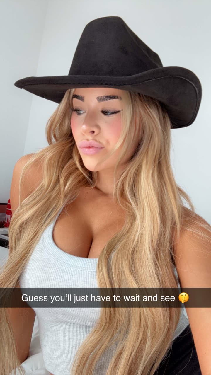 emilyelizabbeth snapchat image archive image