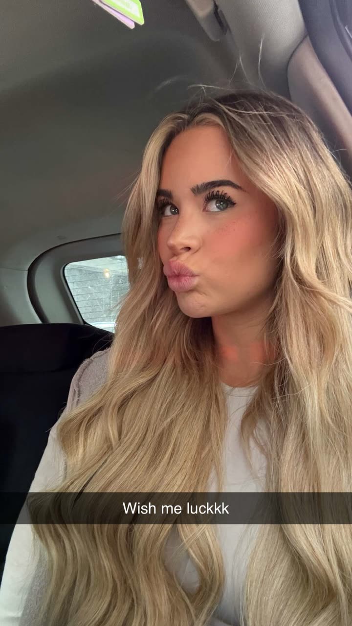 emilyelizabbeth snapchat image archive image