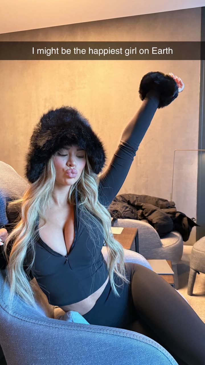 emilyelizabbeth snapchat image archive image