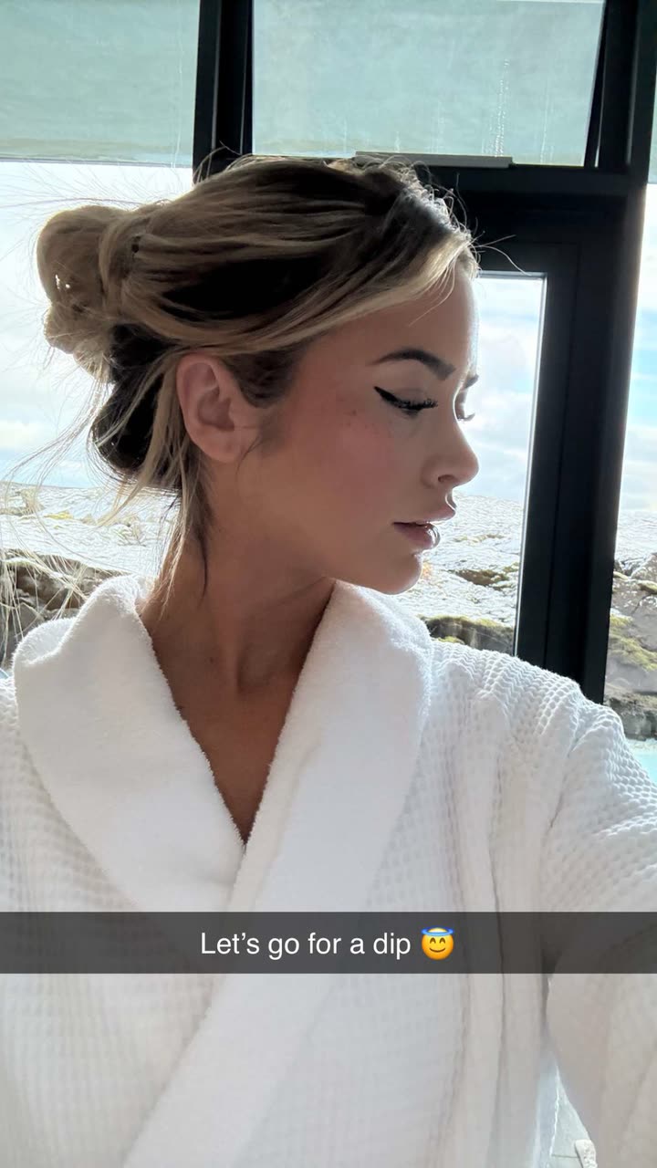 emilyelizabbeth snapchat image archive image