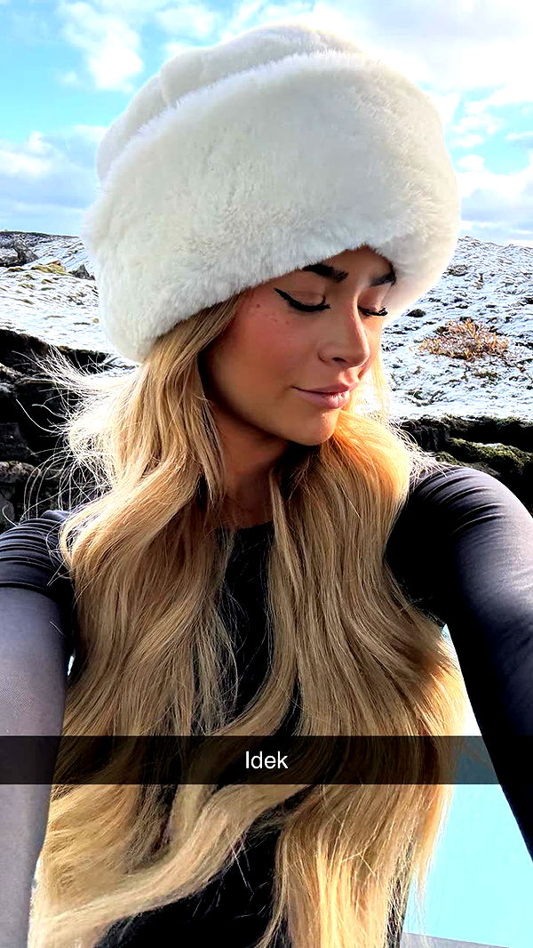 emilyelizabbeth image ~ Altpins