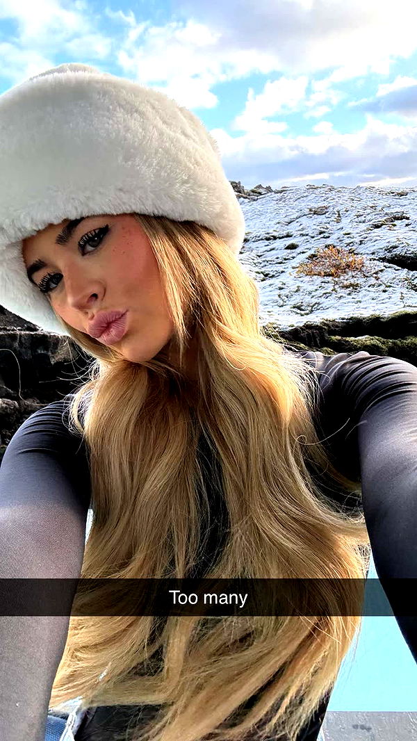 emilyelizabbeth image ~ Altpins