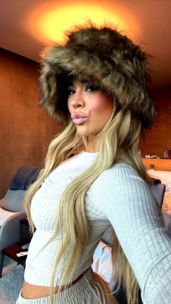 emilyelizabbeth image ~ Altpins