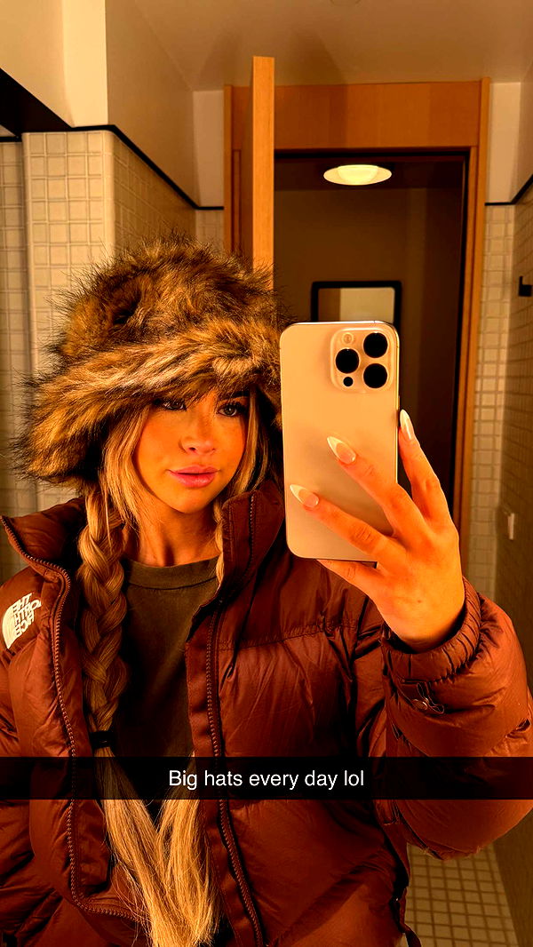 emilyelizabbeth image ~ Altpins