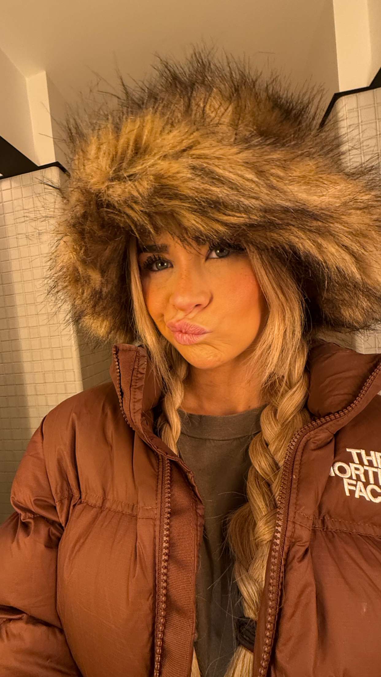 emilyelizabbeth snapchat image archive image