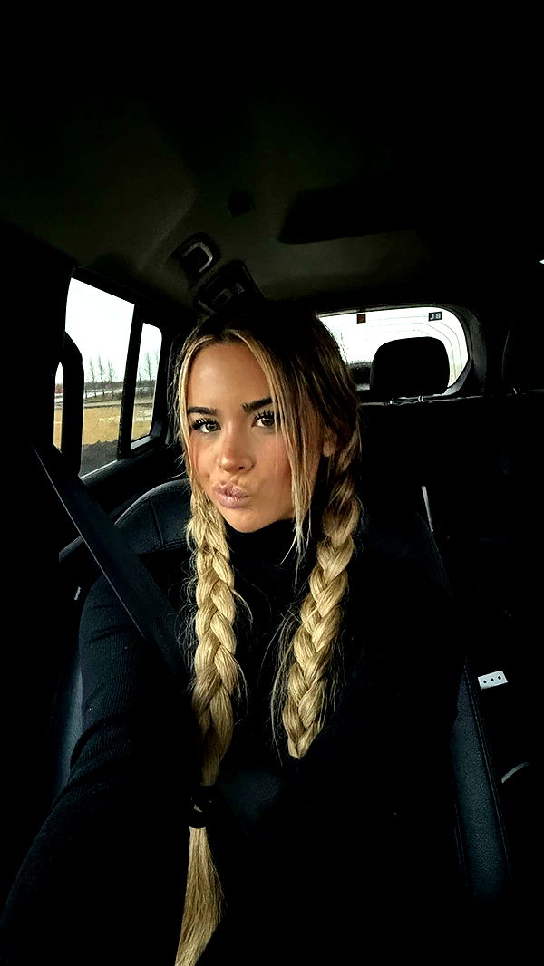 emilyelizabbeth image ~ Altpins