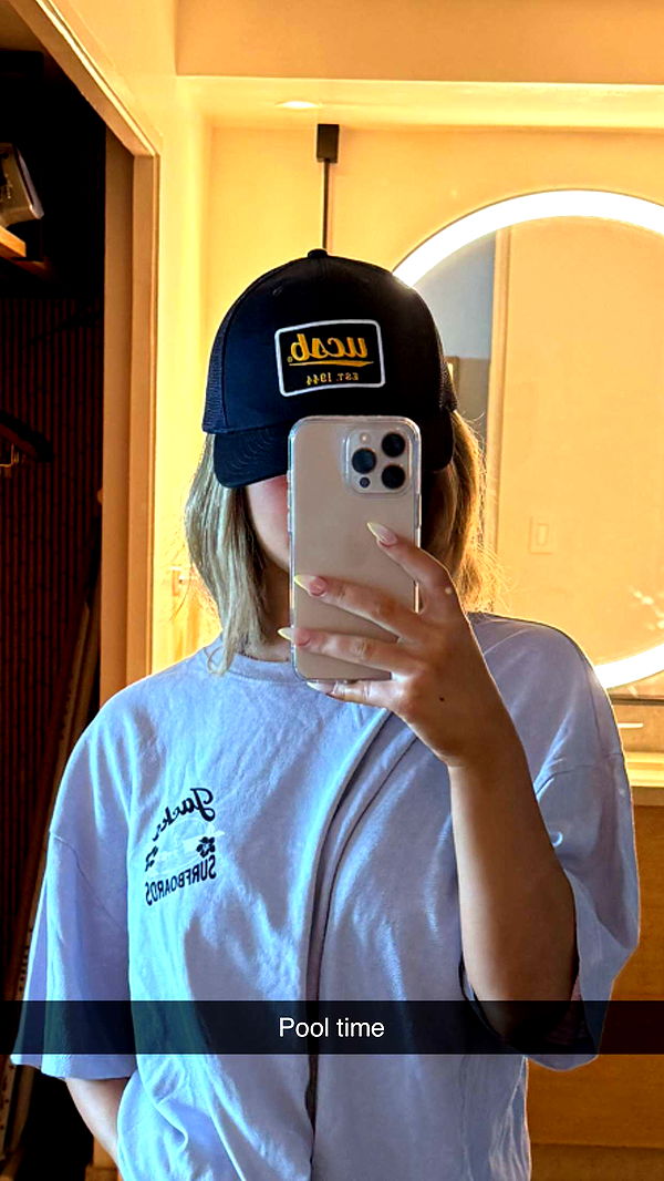 emilyelizabbeth image ~ Altpins