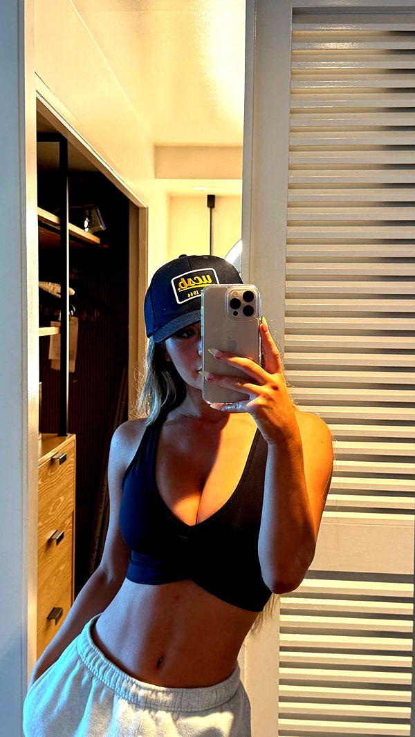 emilyelizabbeth image ~ Altpins