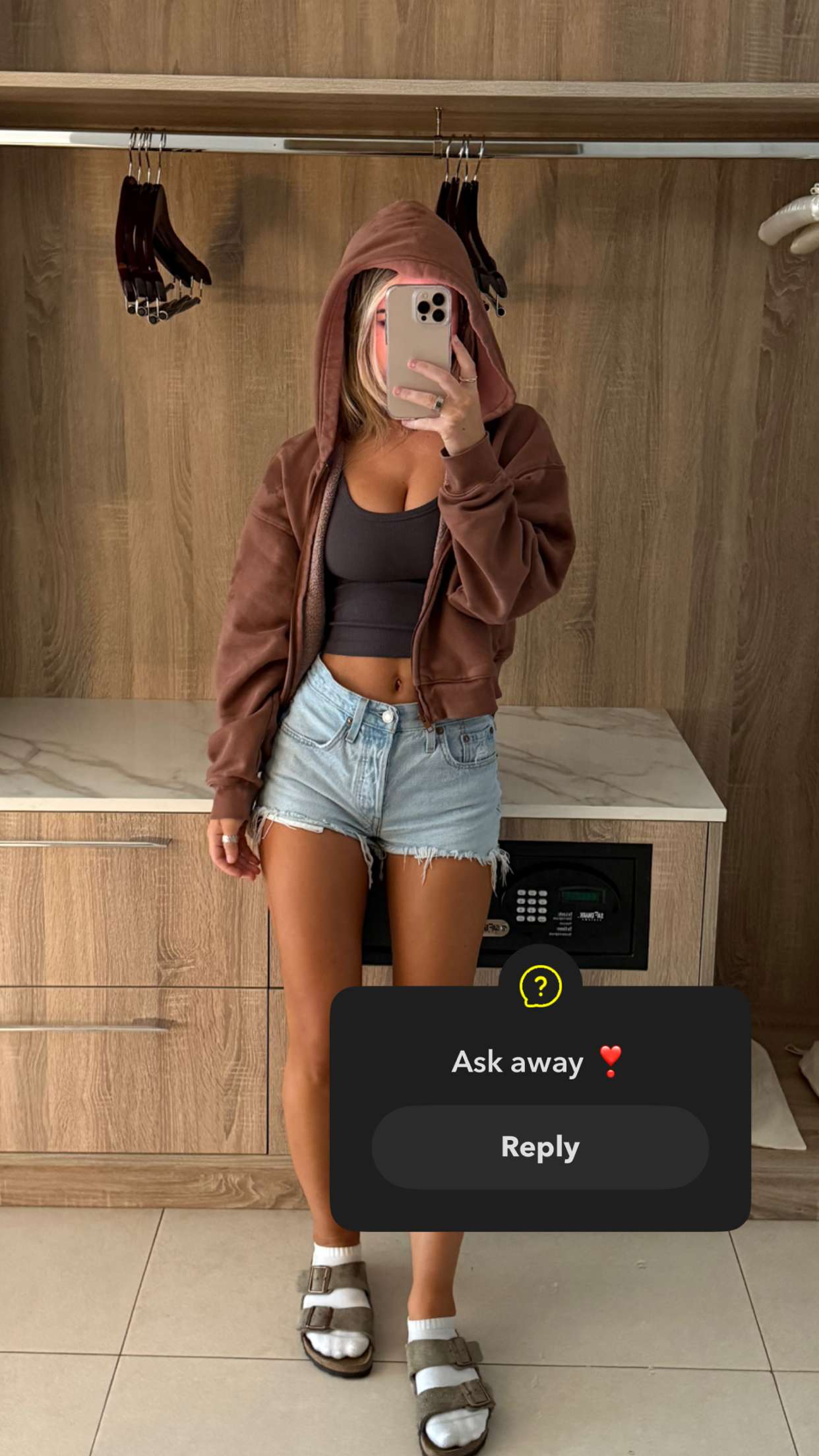 emilyelizabbeth snapchat image archive image