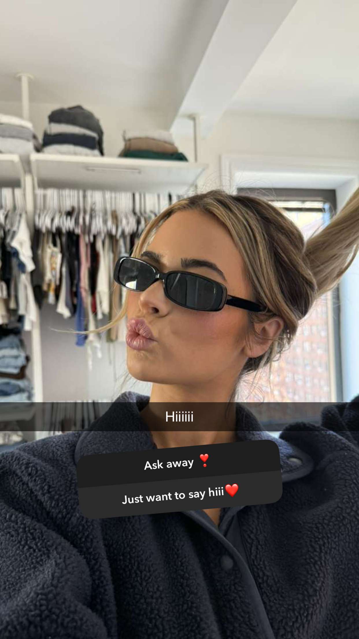 emilyelizabbeth snapchat image archive image