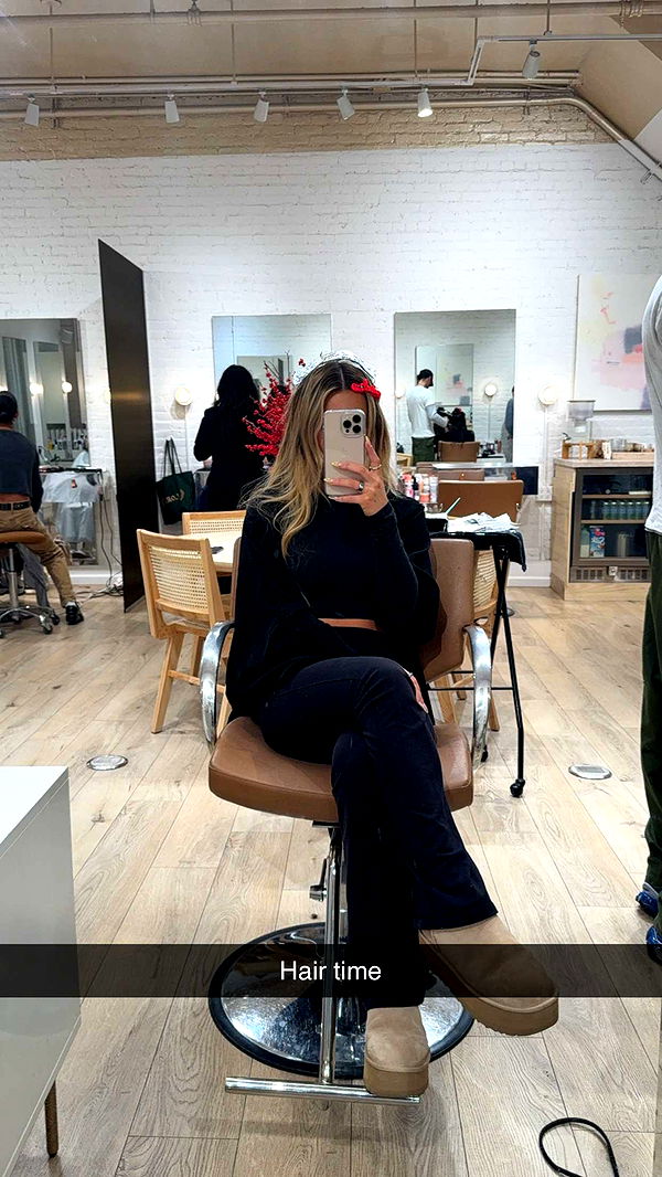 emilyelizabbeth image ~ Altpins