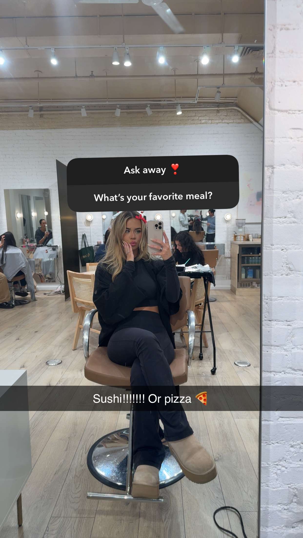 emilyelizabbeth snapchat image archive image