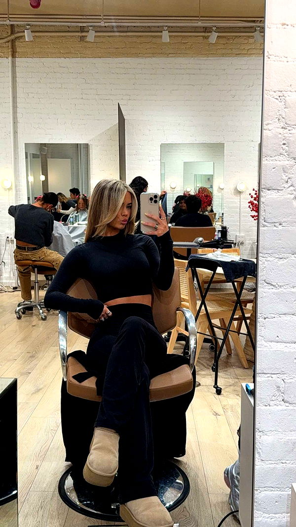 emilyelizabbeth image ~ Altpins