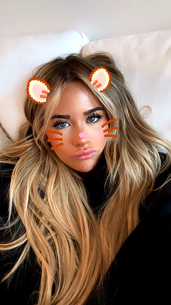 emilyelizabbeth image ~ Altpins