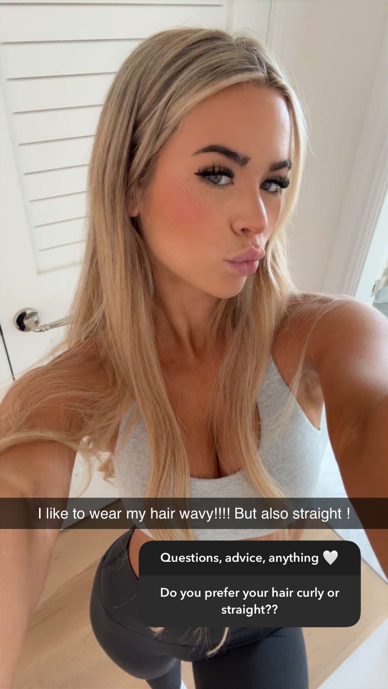 emilyelizabbeth snapchat image archive image