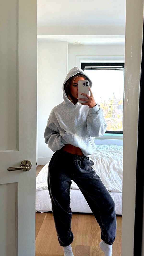 emilyelizabbeth image ~ Altpins