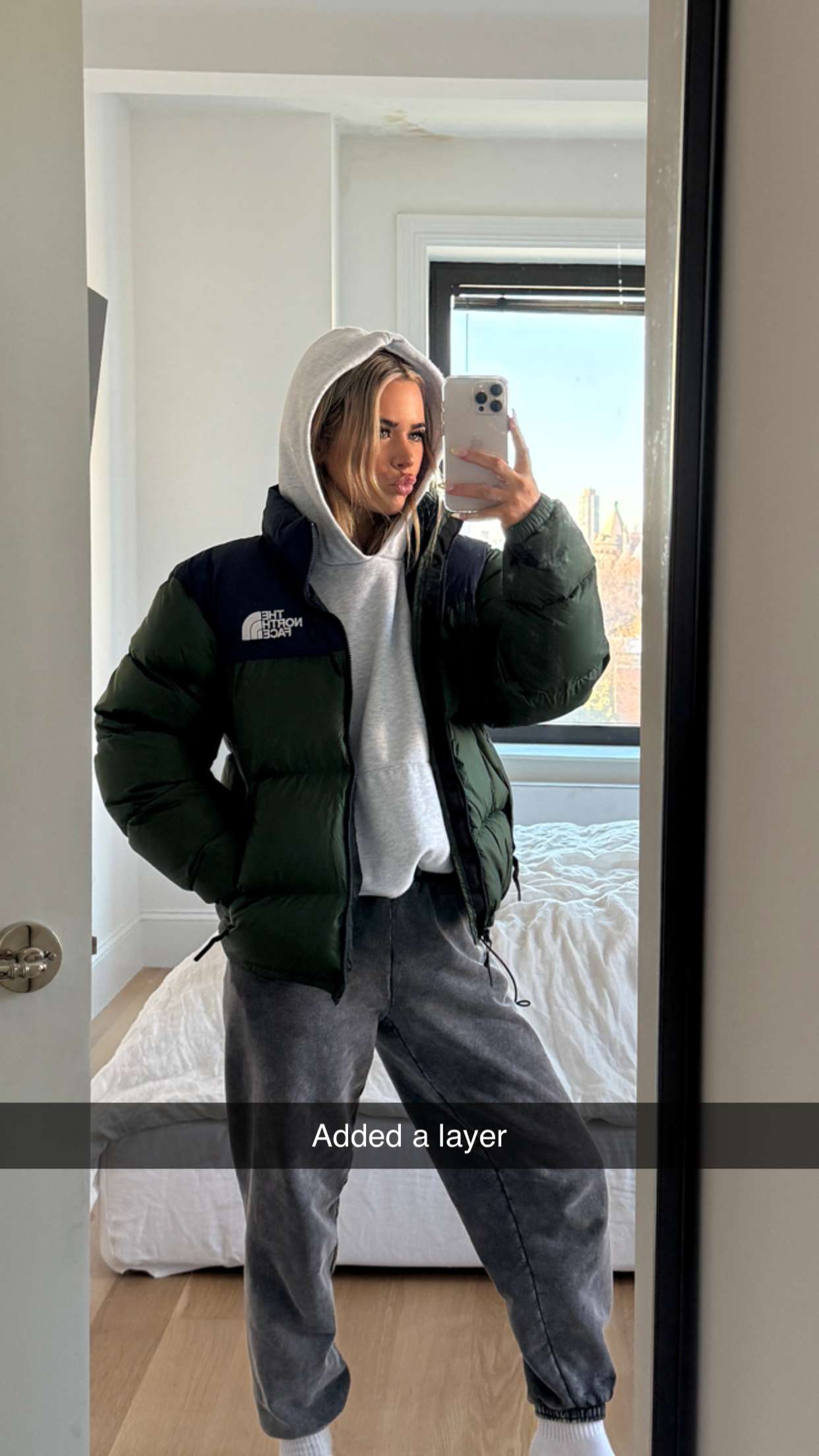 emilyelizabbeth snapchat image archive image