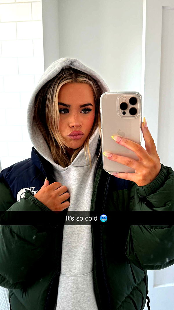 emilyelizabbeth image ~ Altpins