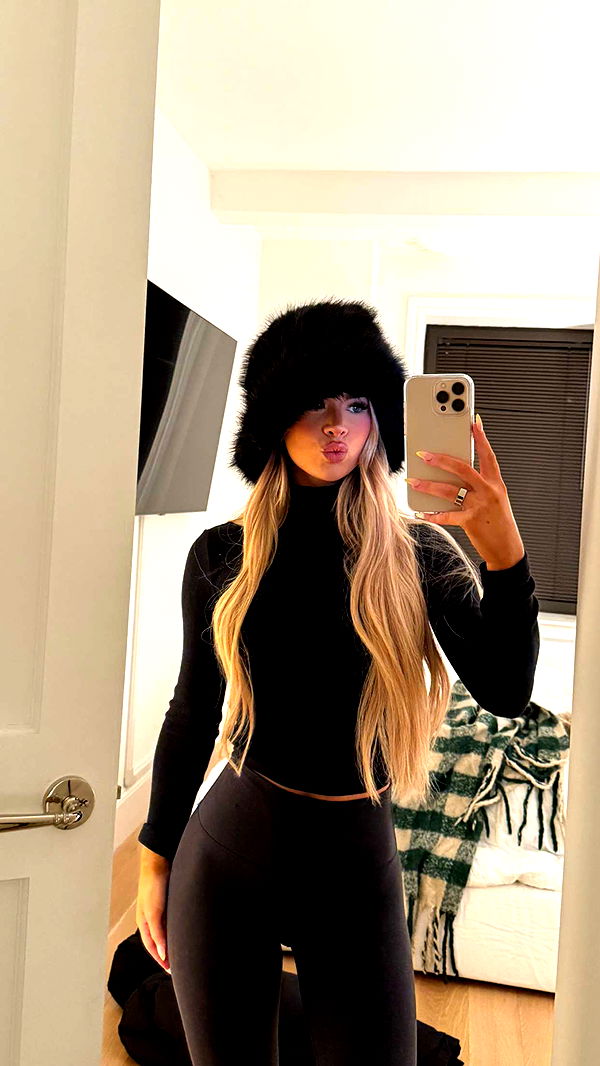 emilyelizabbeth image ~ Altpins