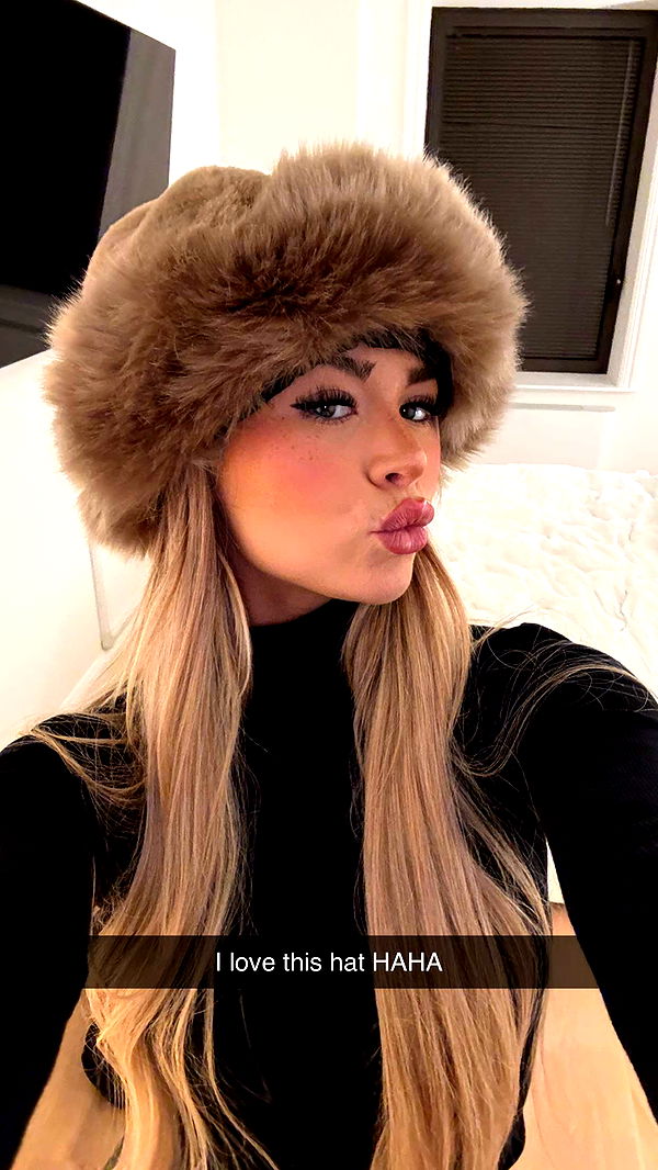 emilyelizabbeth image ~ Altpins