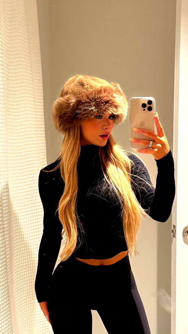 emilyelizabbeth image ~ Altpins