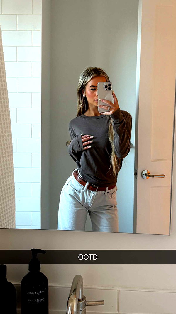 emilyelizabbeth image ~ Altpins