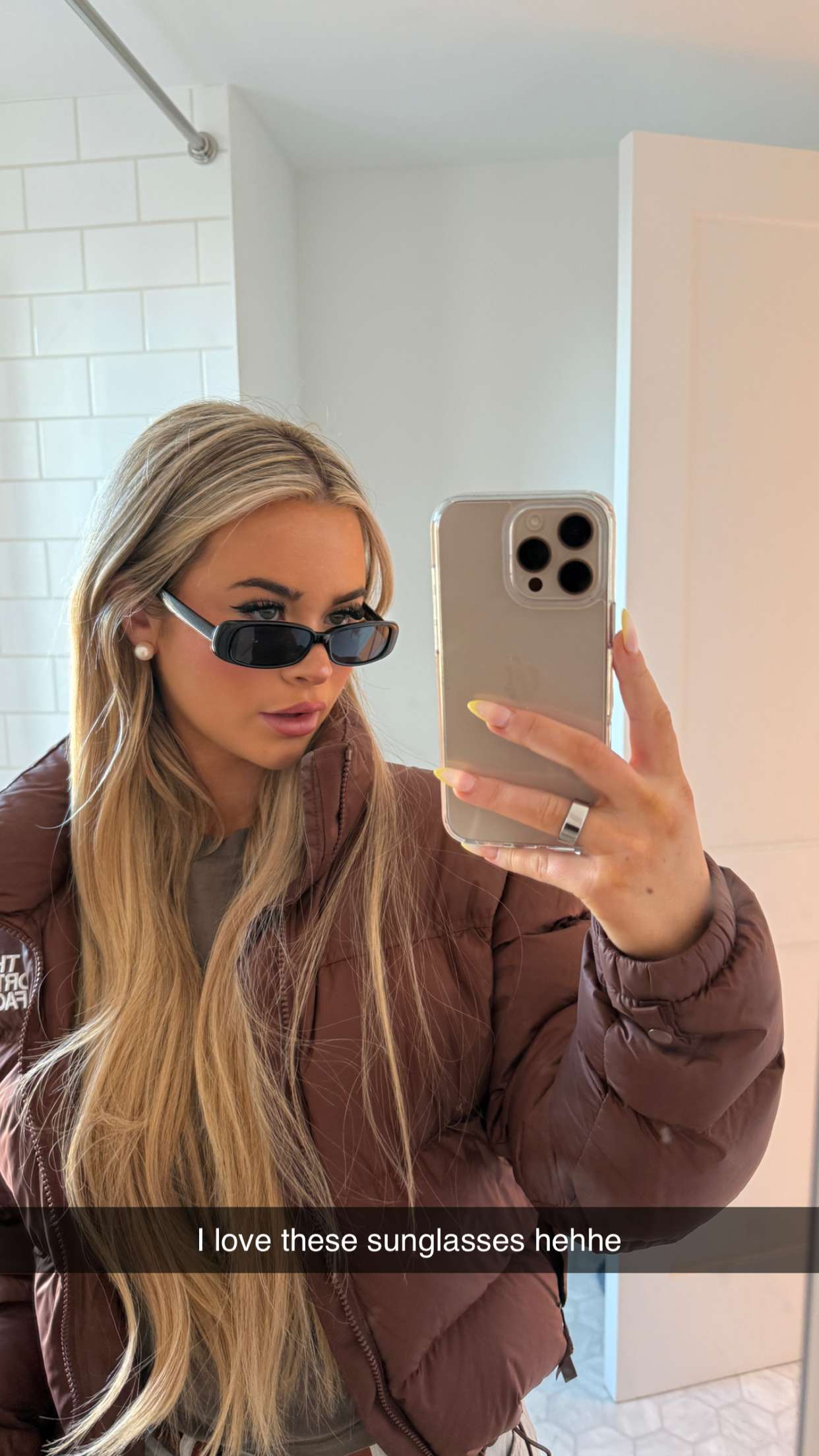 emilyelizabbeth snapchat image archive image