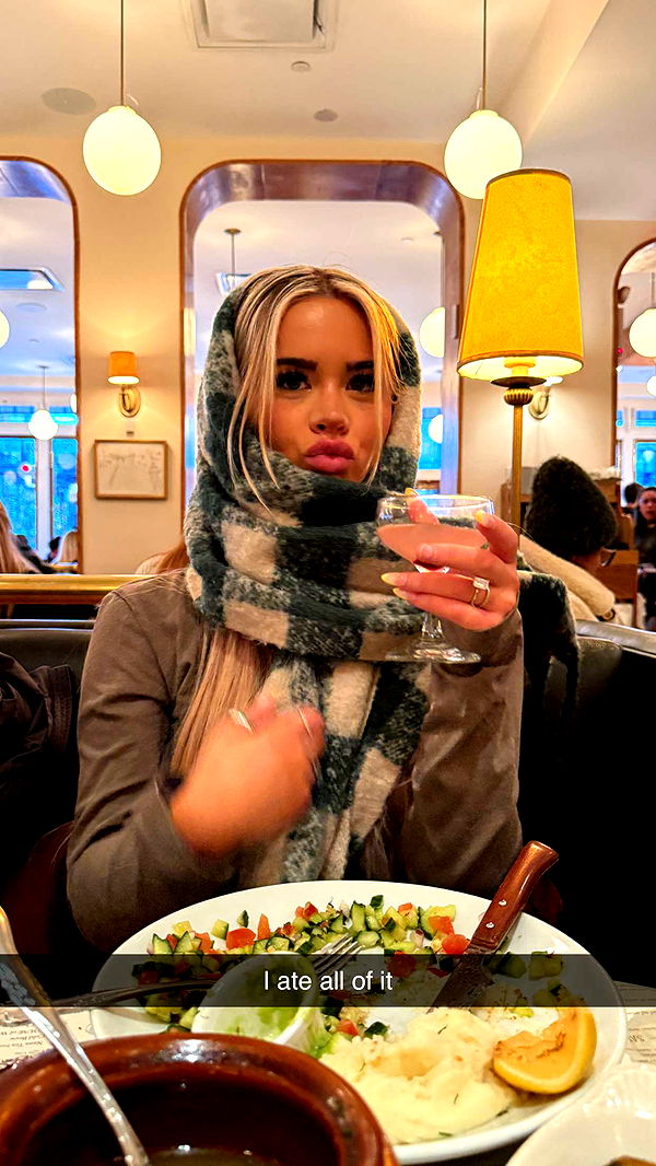 emilyelizabbeth image ~ Altpins