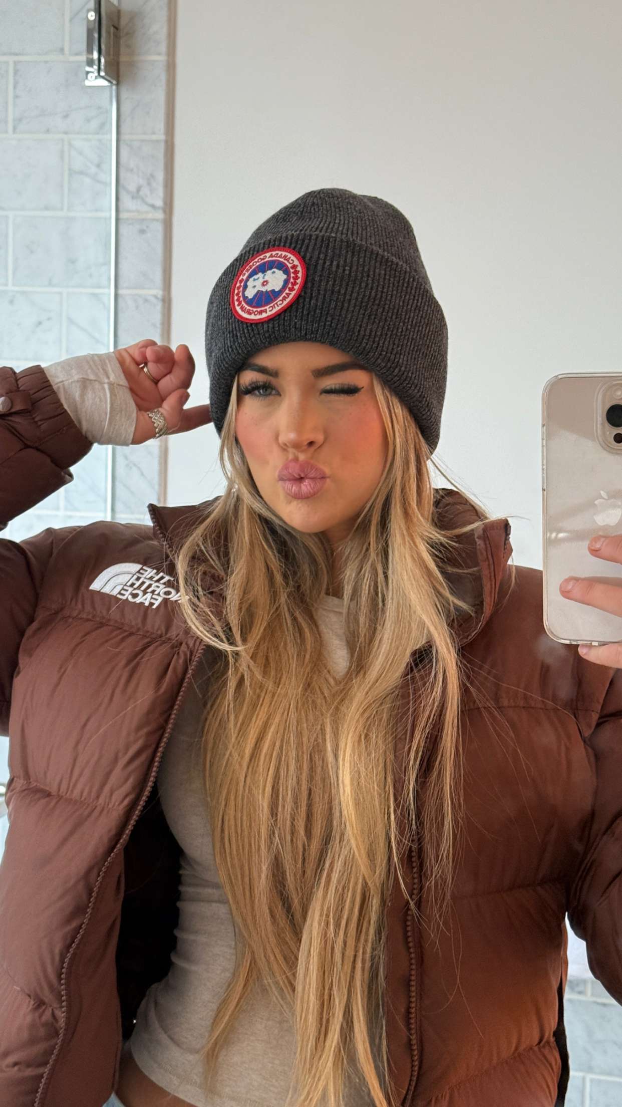 emilyelizabbeth snapchat image archive image