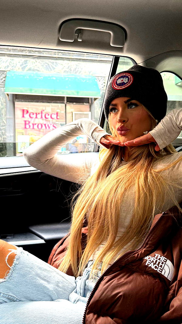 emilyelizabbeth image ~ Altpins