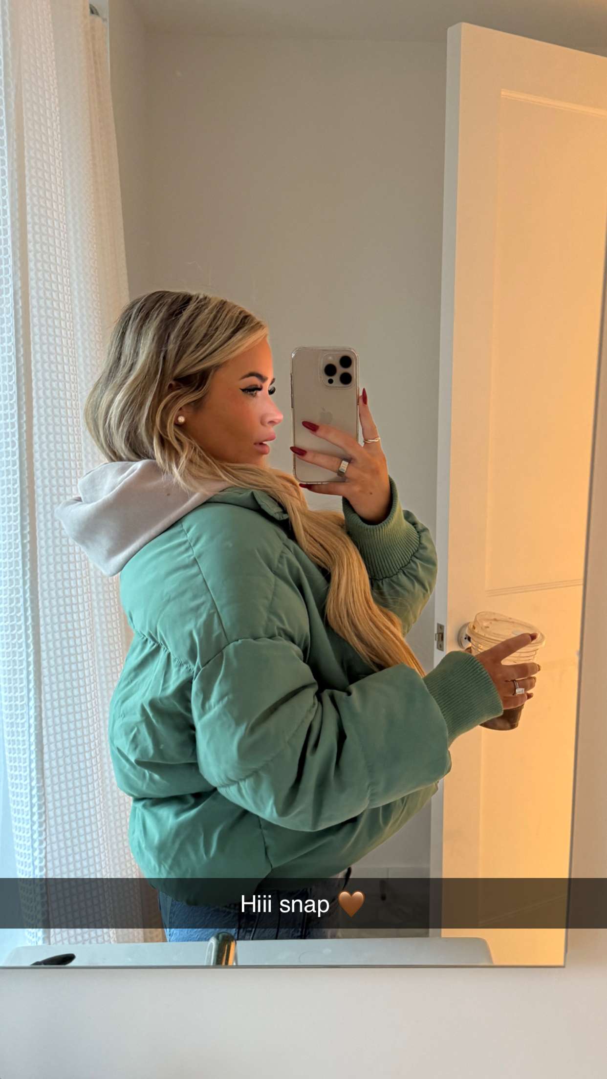 emilyelizabbeth snapchat image archive image