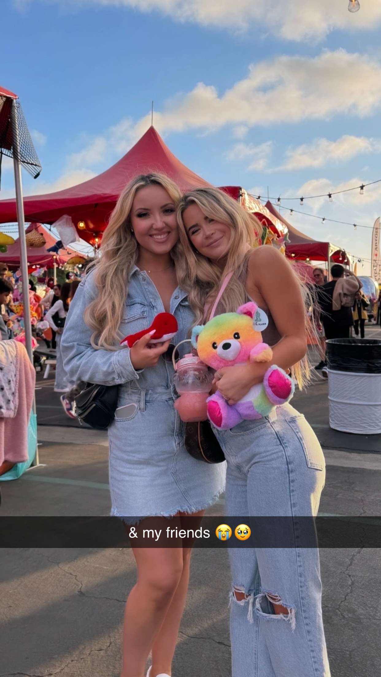 emilyelizabbeth snapchat image archive image