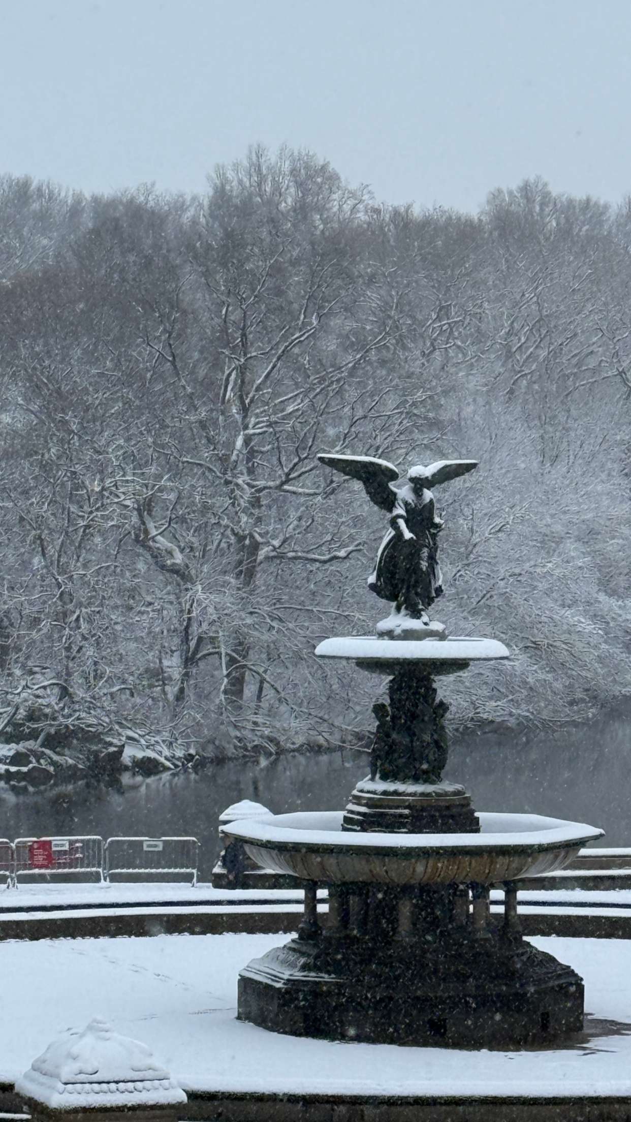 emilyelizabbeth snapchat image archive image