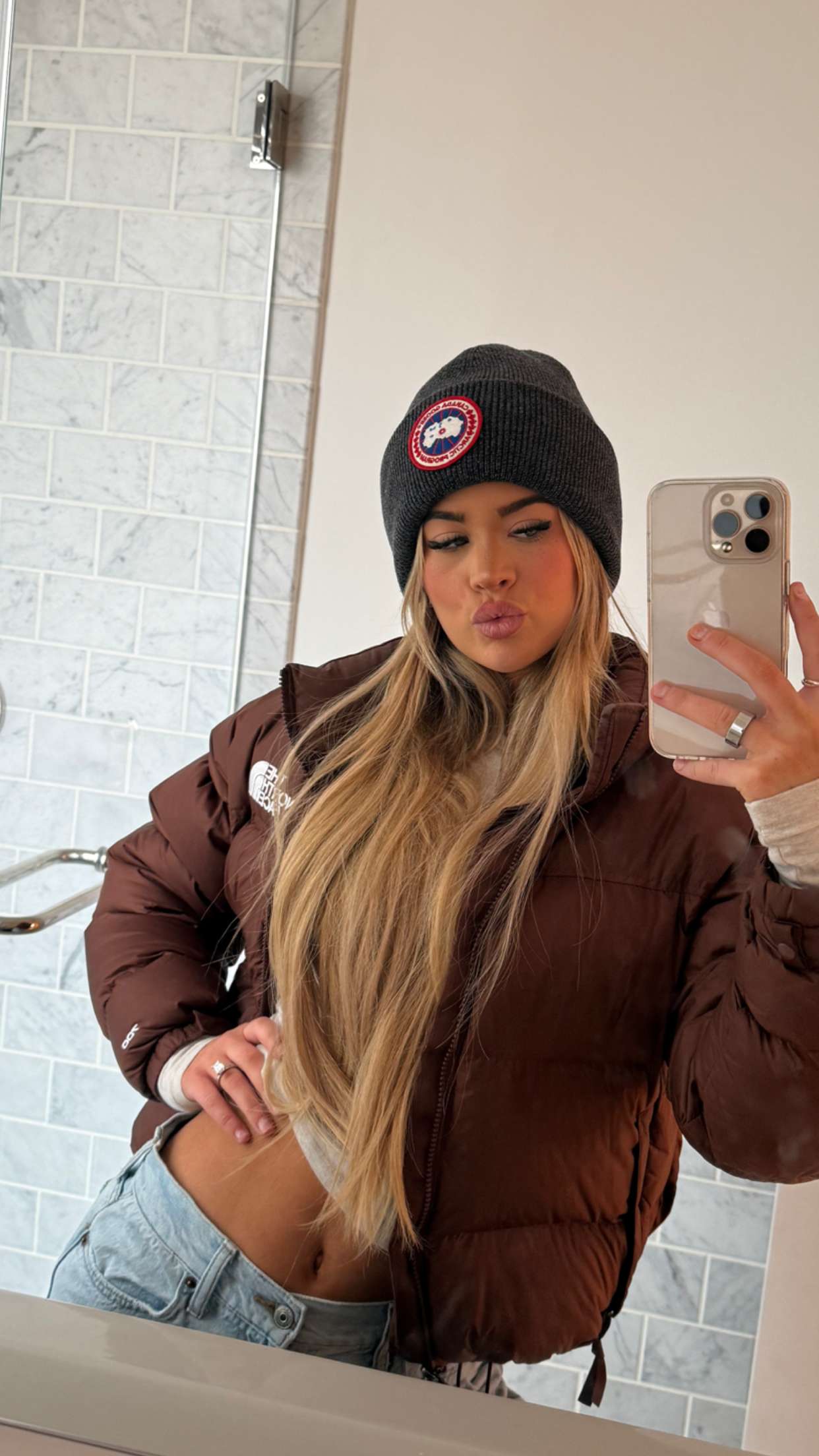 emilyelizabbeth snapchat image archive image