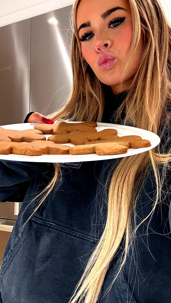 emilyelizabbeth image ~ Altpins