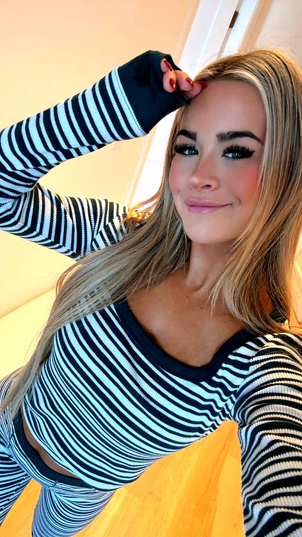 emilyelizabbeth image ~ Altpins